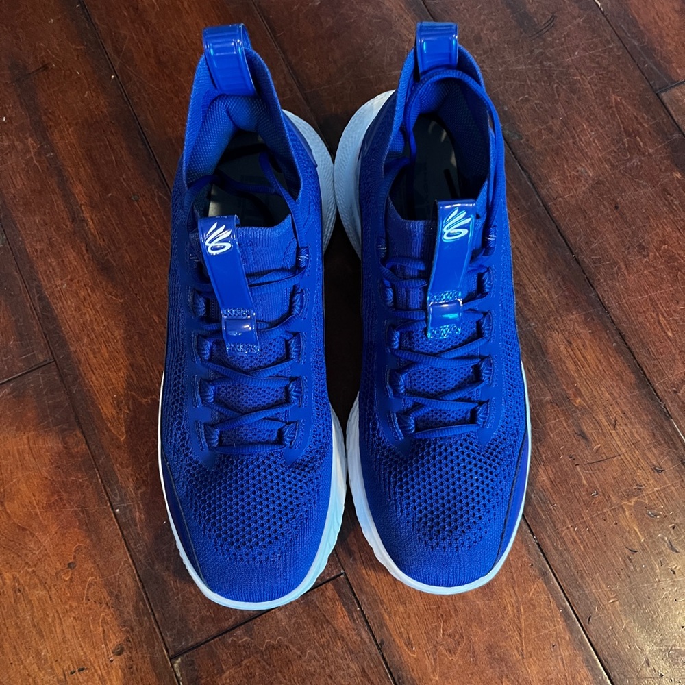 Under Armour Women’s CURRY 10 - ‘ Team Royal’ - Blue Athletic Shoes - Size 14.5